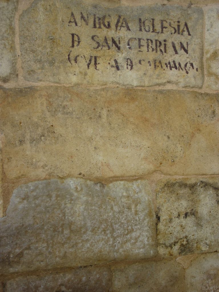  Cueva de Salamanca   Desperfectos (10) 