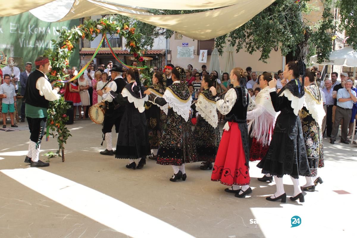  Ofertorio y danzas de Villanueva del Conde 2018 (164) 