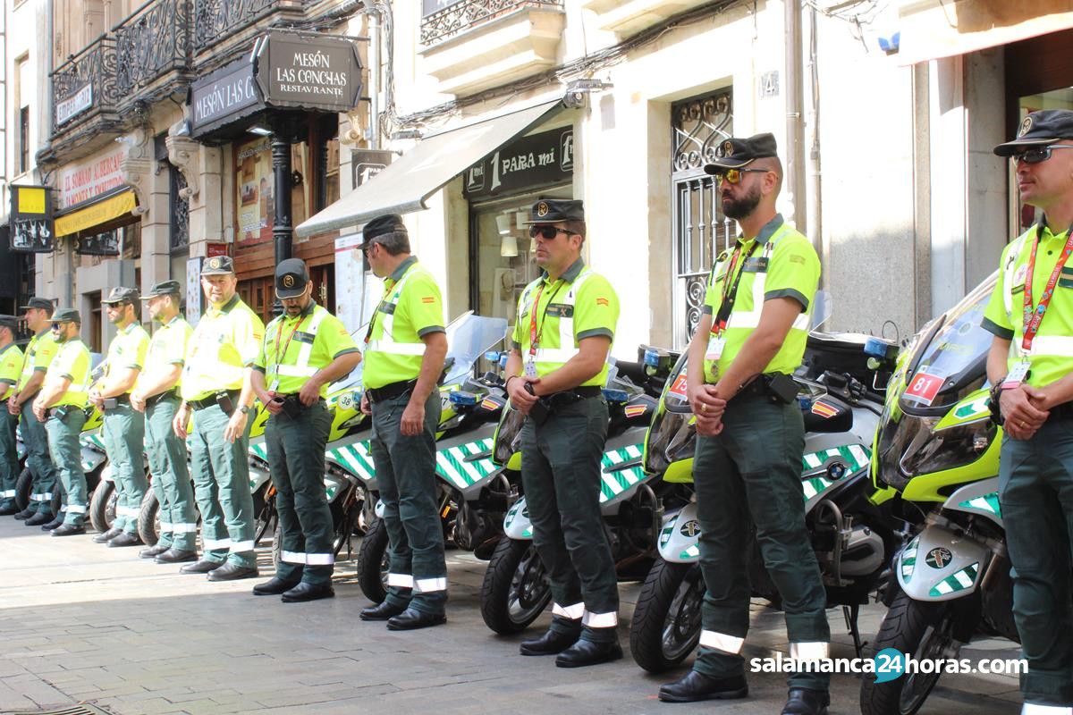  Unidad Móvil de la Guardia Civil en la Vuelta a España (44) 