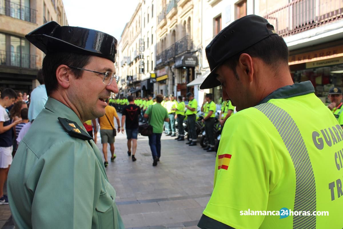  Unidad Móvil de la Guardia Civil en la Vuelta a España (41) 