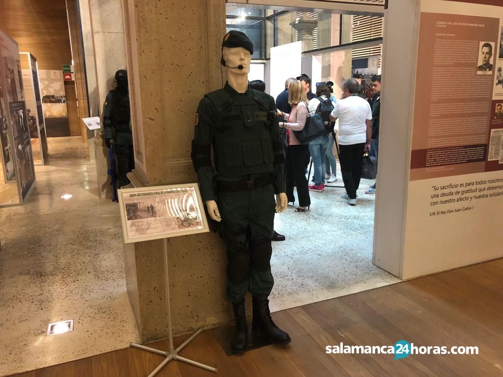 Inauguración de la exposición de la Guardia Civil en el CDMH (19) 