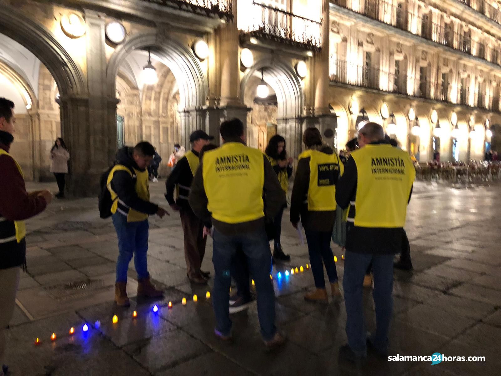  Perfomance de Amnistia Internacional en la Plaza Mayor (5) 