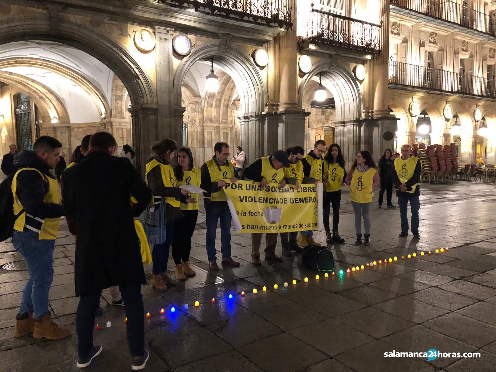  Perfomance de Amnistia Internacional en la Plaza Mayor (3) 