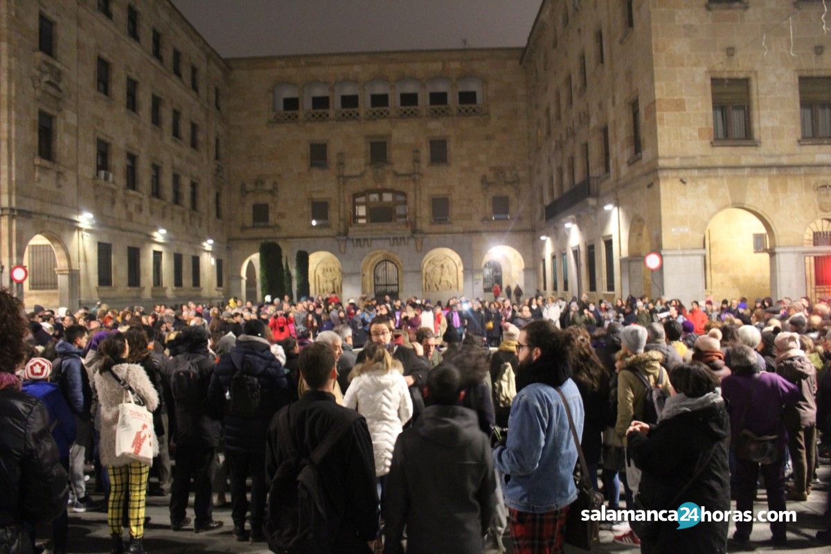  Concentracion feminista en Salamanca (15) 
