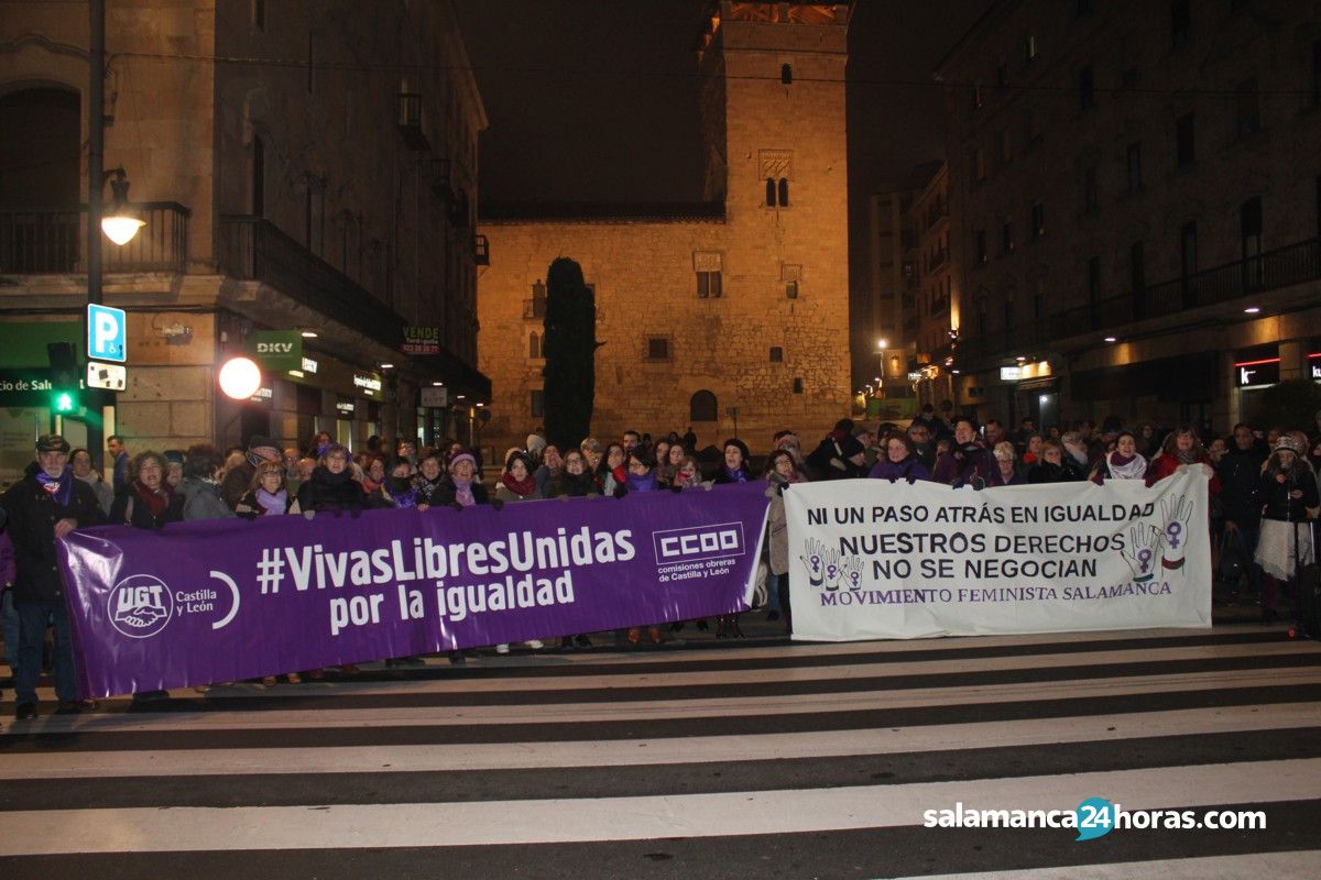  Concentracion feminista en Salamanca (14) 