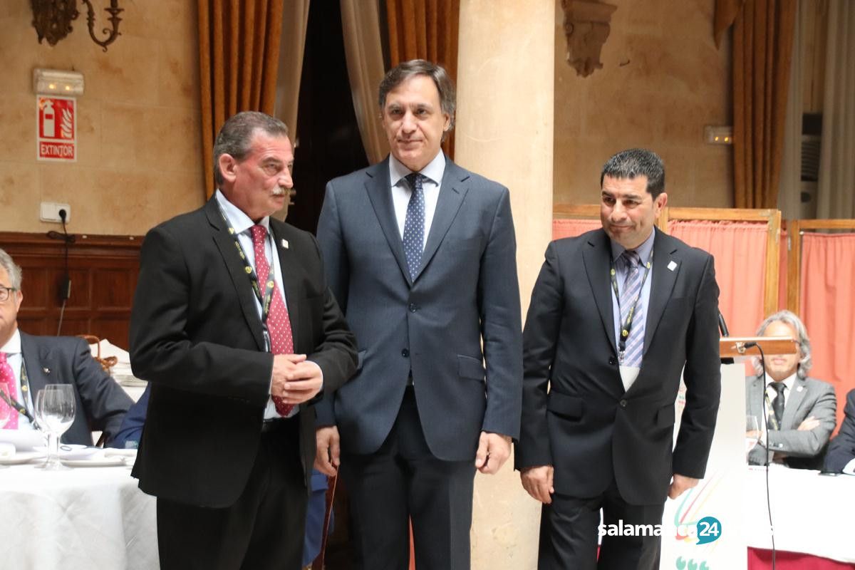  García Carbayo recibe el Premio Sumiller de Oro XXI Concurso Regional (18) (Copy) 