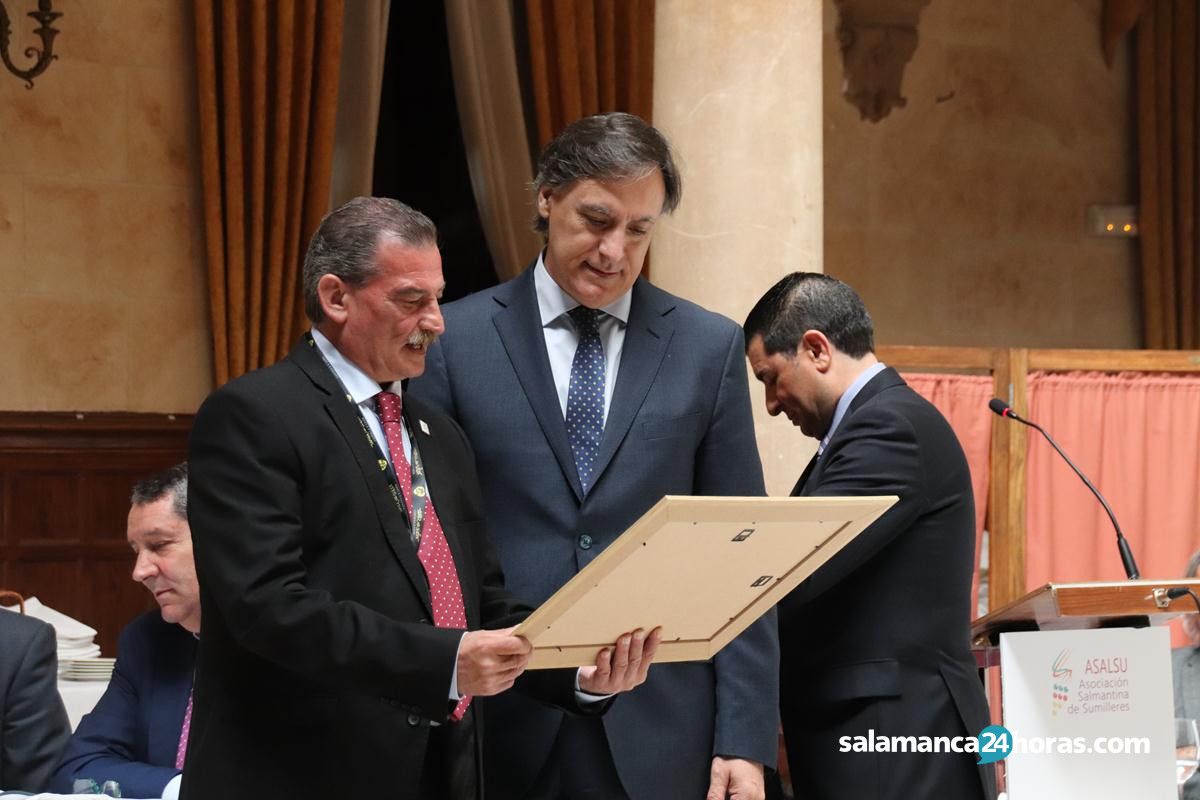 García Carbayo recibe el Premio Sumiller de Oro XXI Concurso Regional (19) (Copy) 