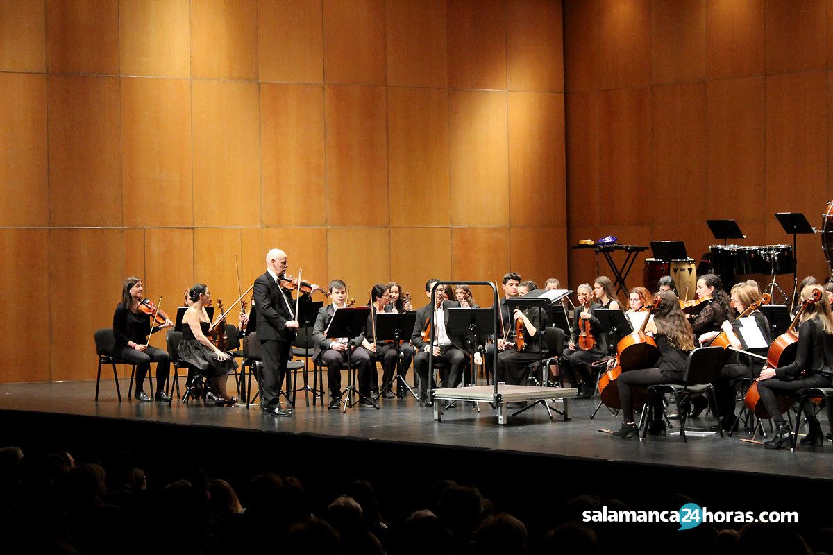  Concierto de la Orquesta Sinfonica Ciudad de Salamanca en el CAEM (8) 