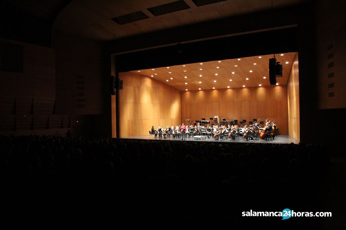  Concierto de la Orquesta Sinfonica Ciudad de Salamanca en el CAEM (15) 