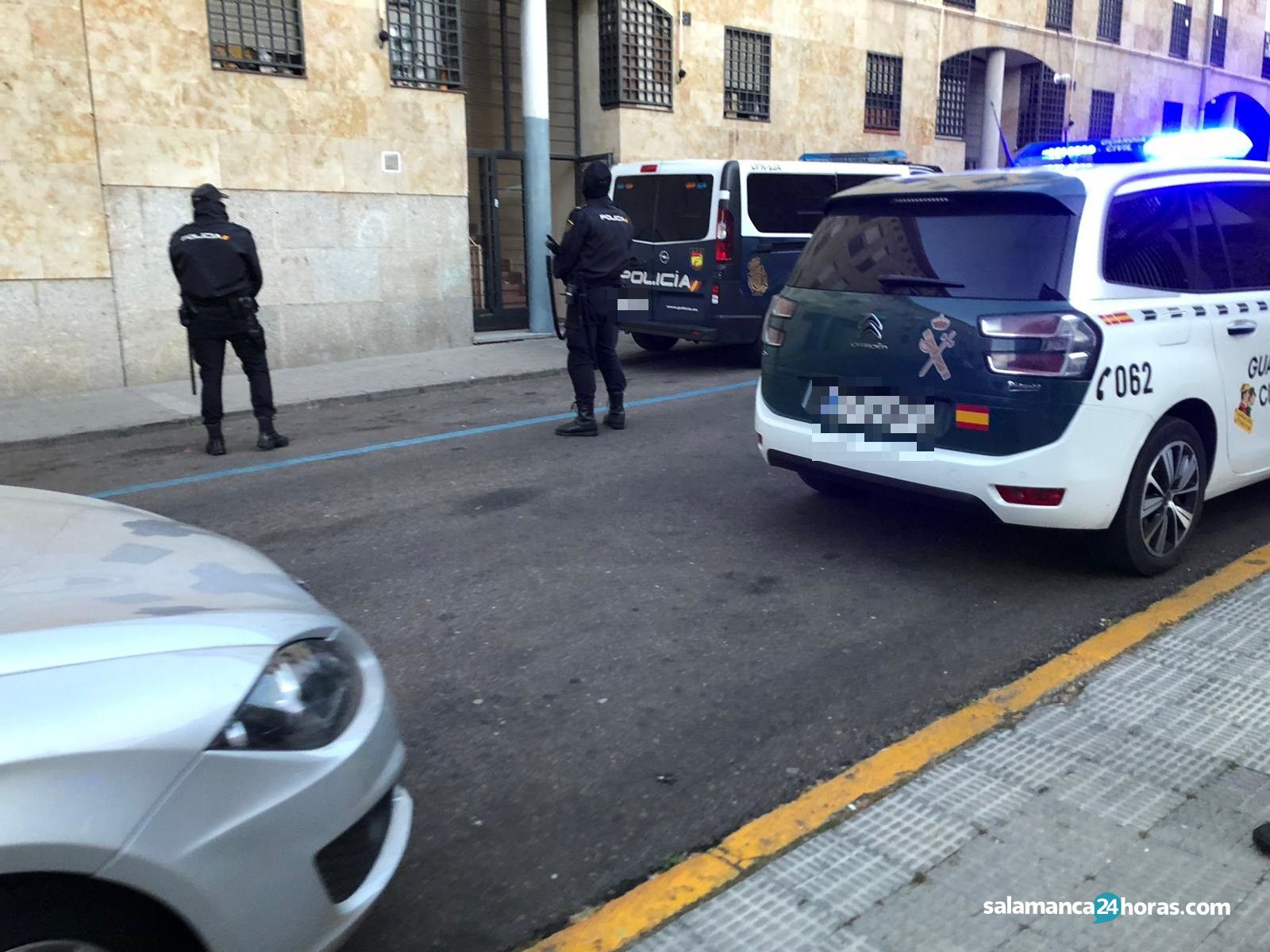  Policía Nacional Guardia Civil San Ambrosio (1) 