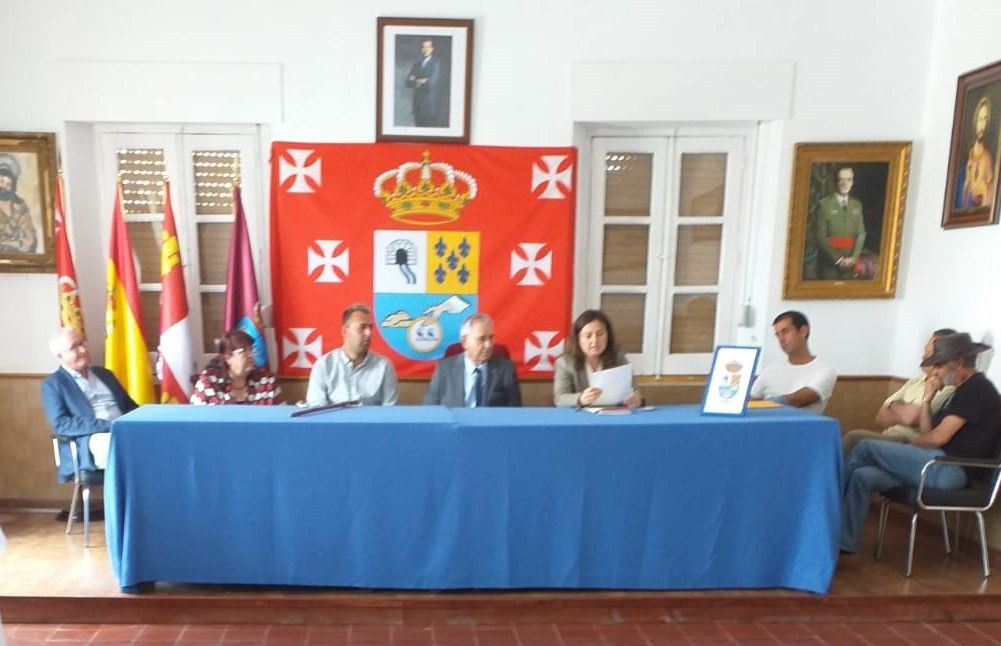  Constitución del ayuntamiento de Cipérez (8) 