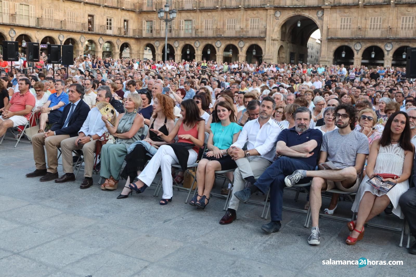 Concierto de la Orquesta Sinfónica de Castilla y León en la Plaza Mayor (14) 