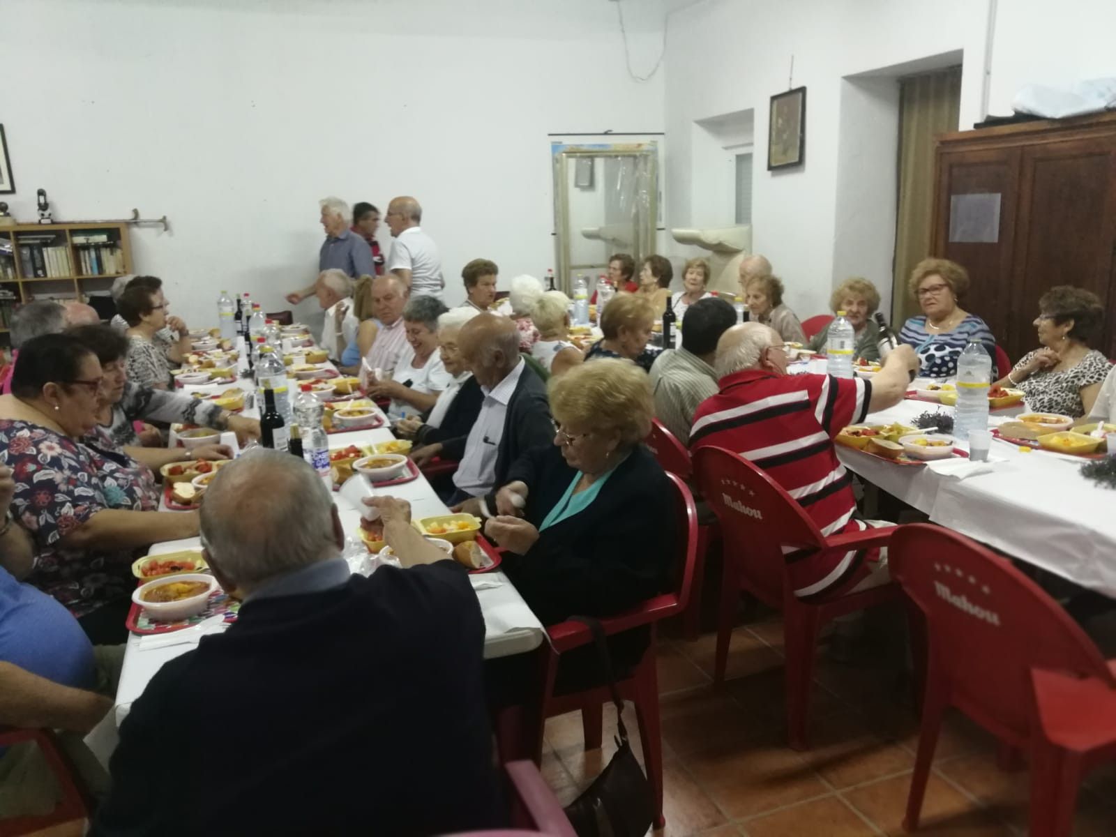  Cena de fraternidad de la cofradía de Santo Domingo en Nava de Béjar (3) 