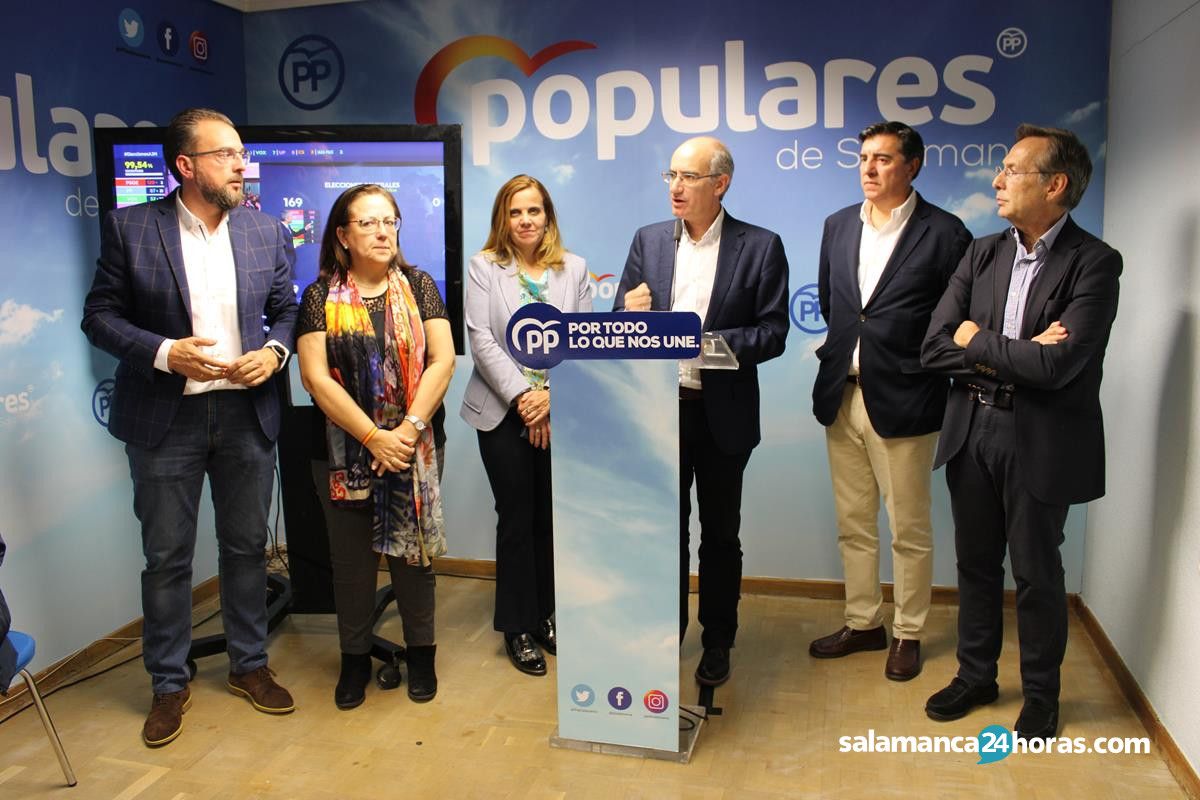  Noche electoral en el Partido Popular (8) 