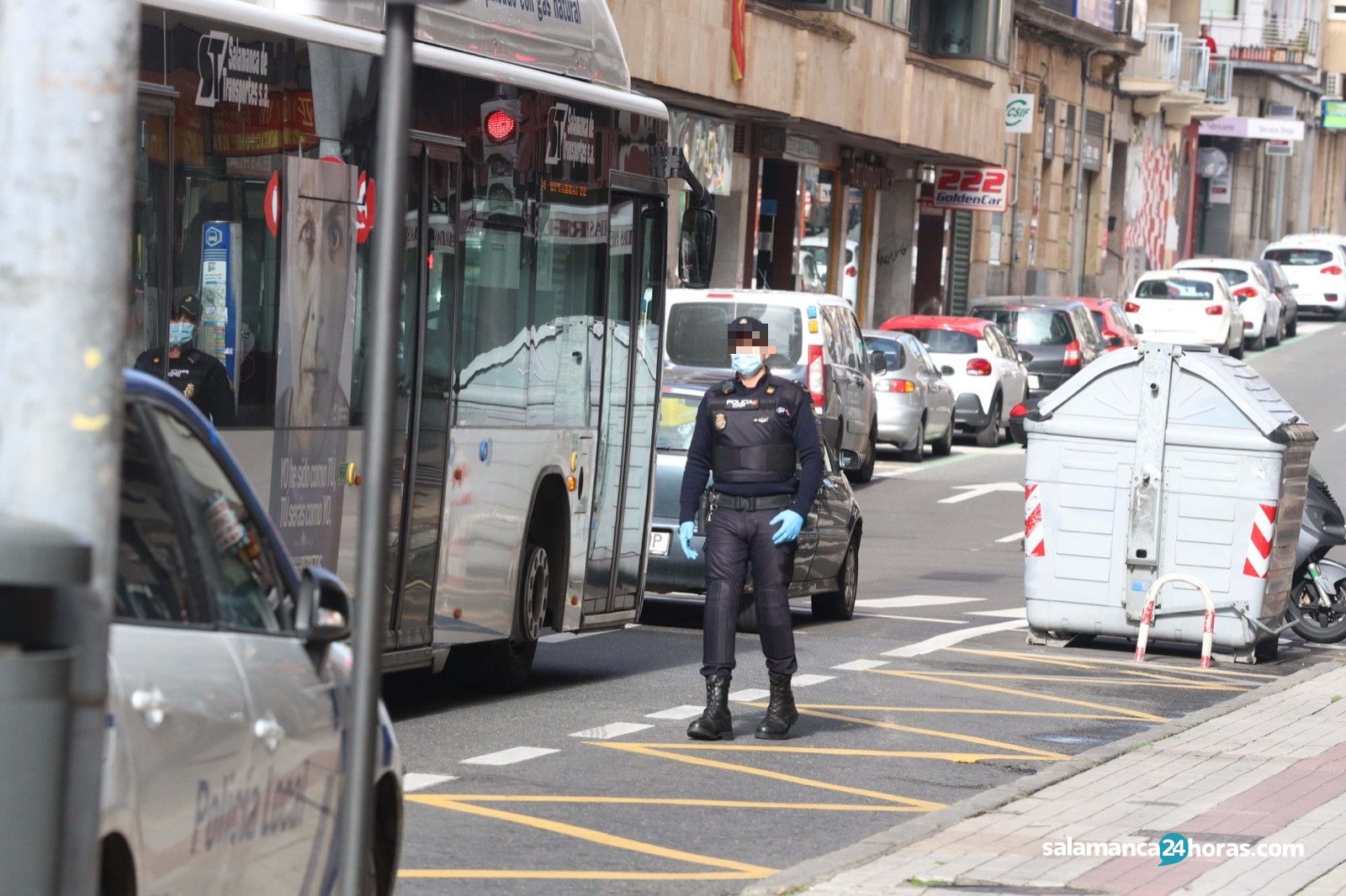  Controles Policía Local y Policía Nacional en avenida de Italia con coches por el coronavirus (23 3 2020) (7) 