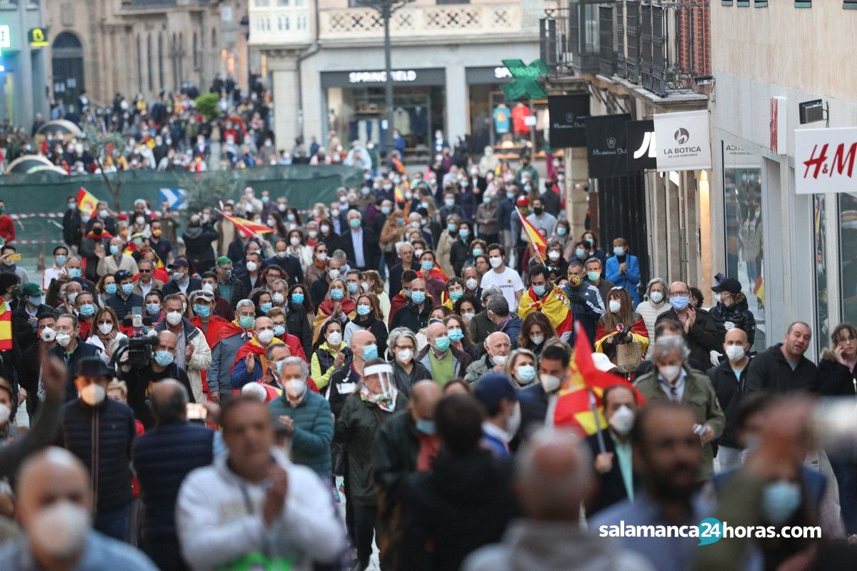  Concentración contra el Gobierno en Salamanca (30) 