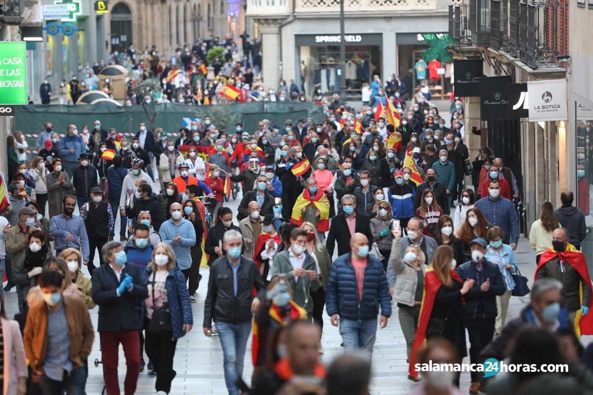  Concentración contra el Gobierno en Salamanca (27) 