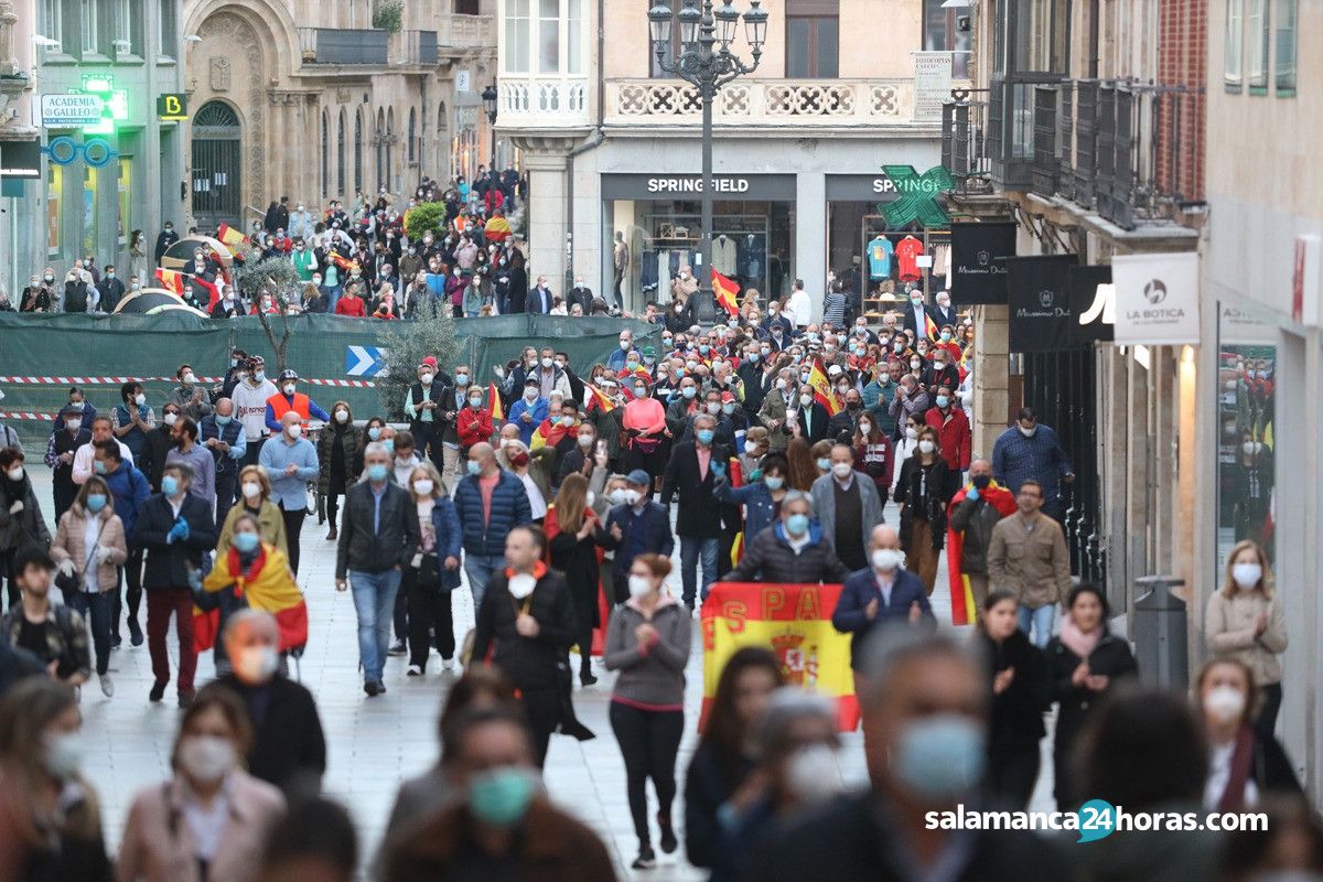  Concentración contra el Gobierno en Salamanca (25) 