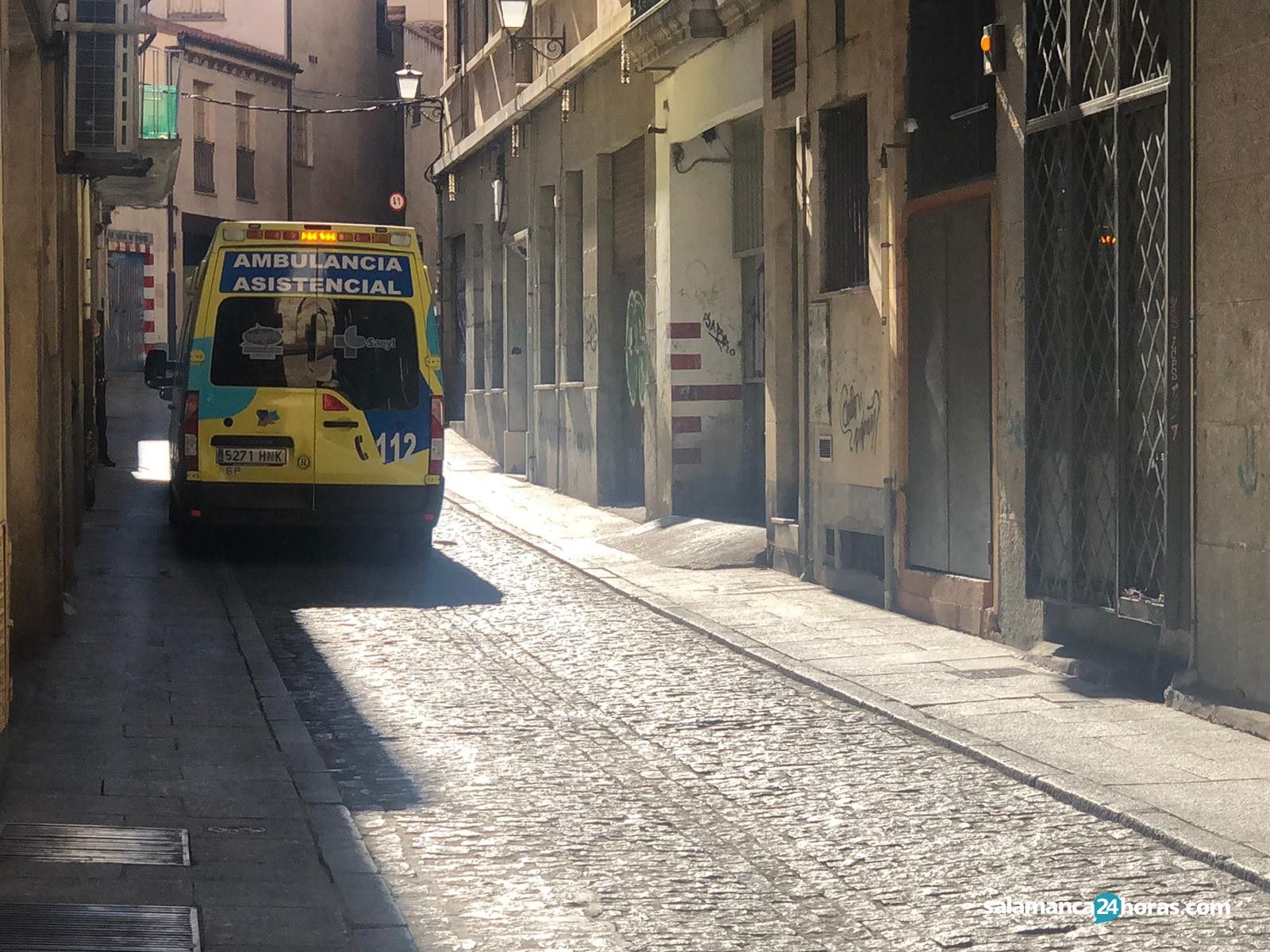 Ambulancia en la calle Hovohambre 2