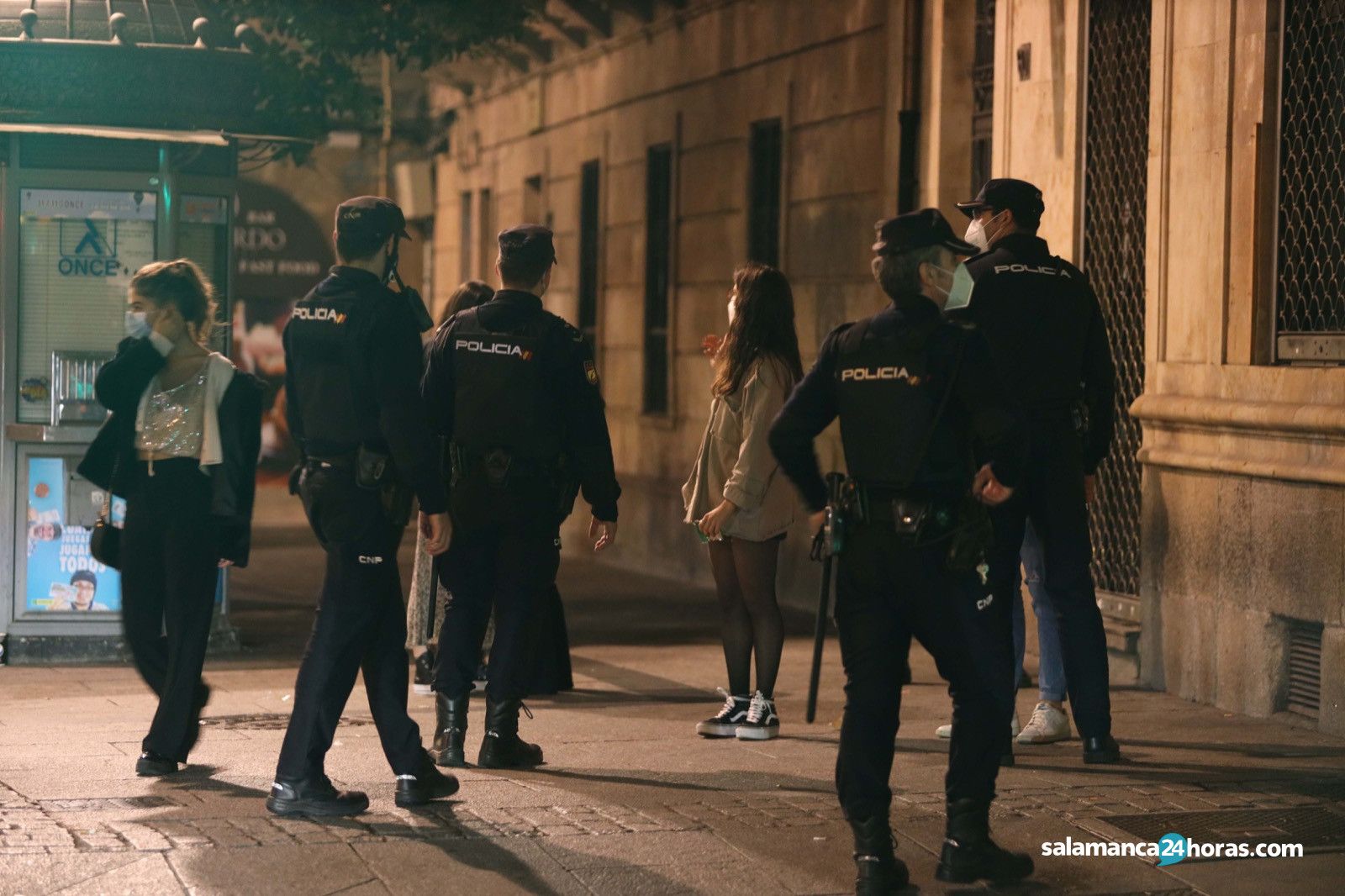  Policia nacional noche confinamiento Image 2020 10 18 at 00.03.36 