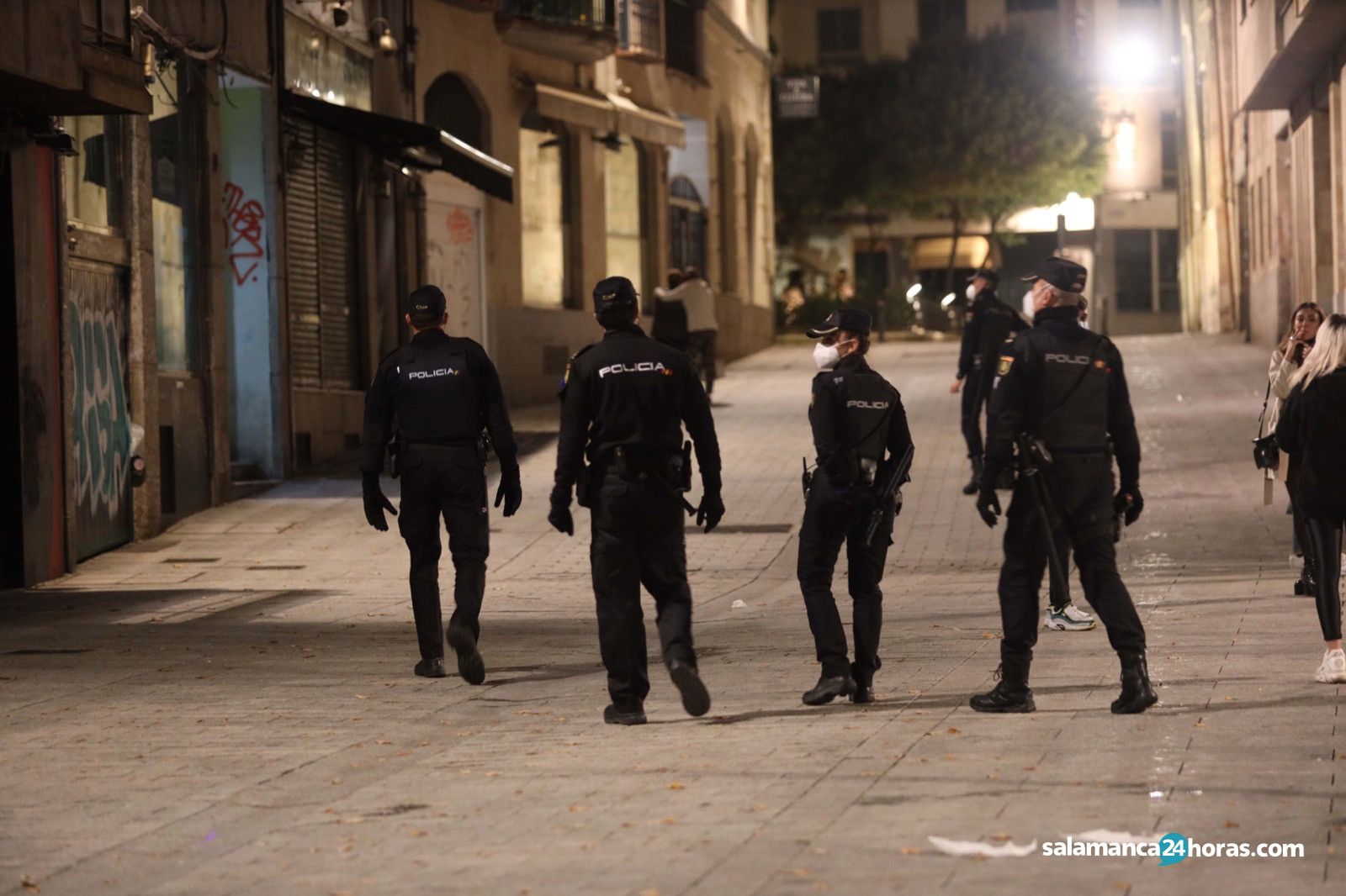  Policia nacional noche confinamiento Image 2020 10 18 at 00.03.34 
