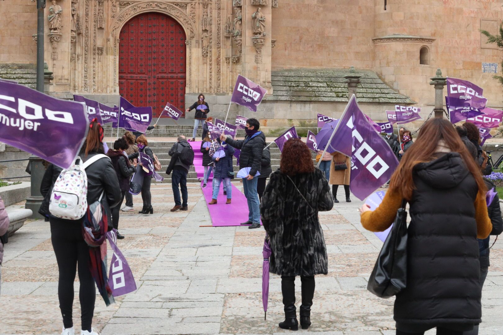 Acto de CCOO por el 8M de 2021 en la plaza de Anaya de Salamanca (2)