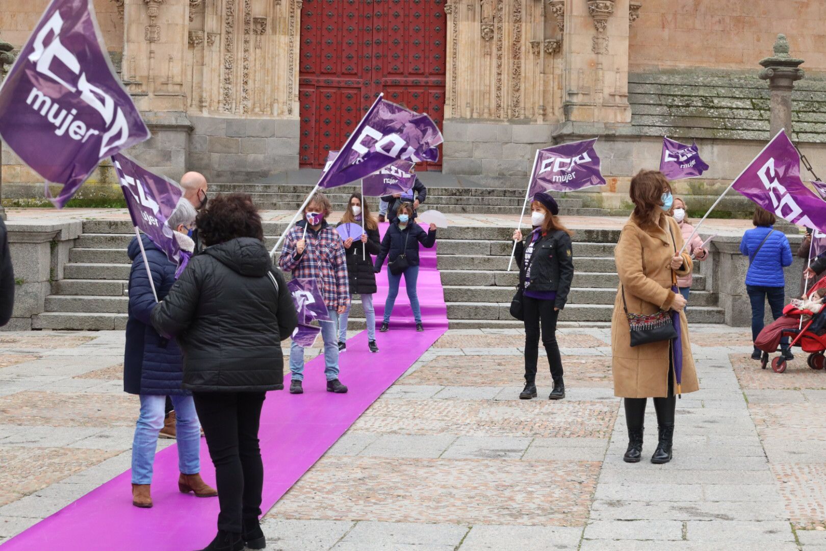Acto de CCOO por el 8M de 2021 en la plaza de Anaya de Salamanca (4)